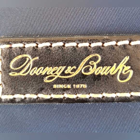 Dooney & Bourke Navy Blue And Pink Interior Crossbody Bag - Picture 9 of 9